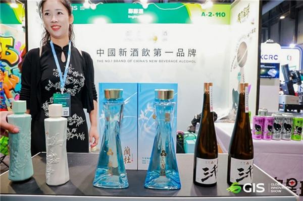 离职一年多钱还没拿回来！深兰机器人破产：上百人被欠薪