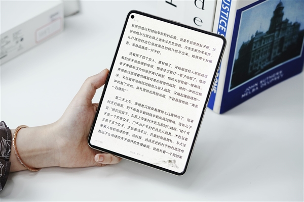 799元 雷蛇灰鲭鲨X游戏音箱发布：40°倾斜放置设计、三模连接